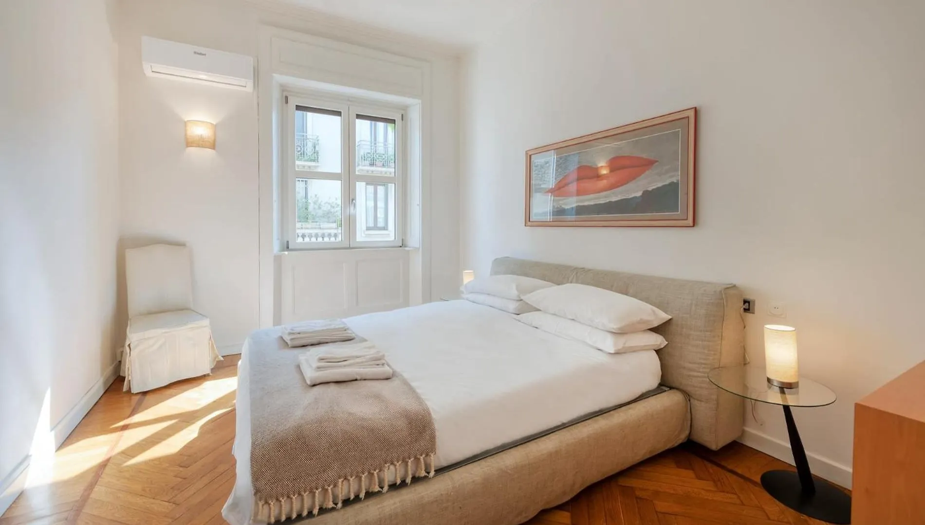 Apartment Trilocale Corso Plebisciti - Dateo Milan