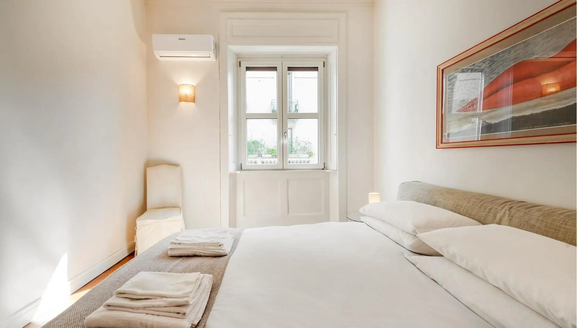 Trilocale Corso Plebisciti - Dateo Milan Italy